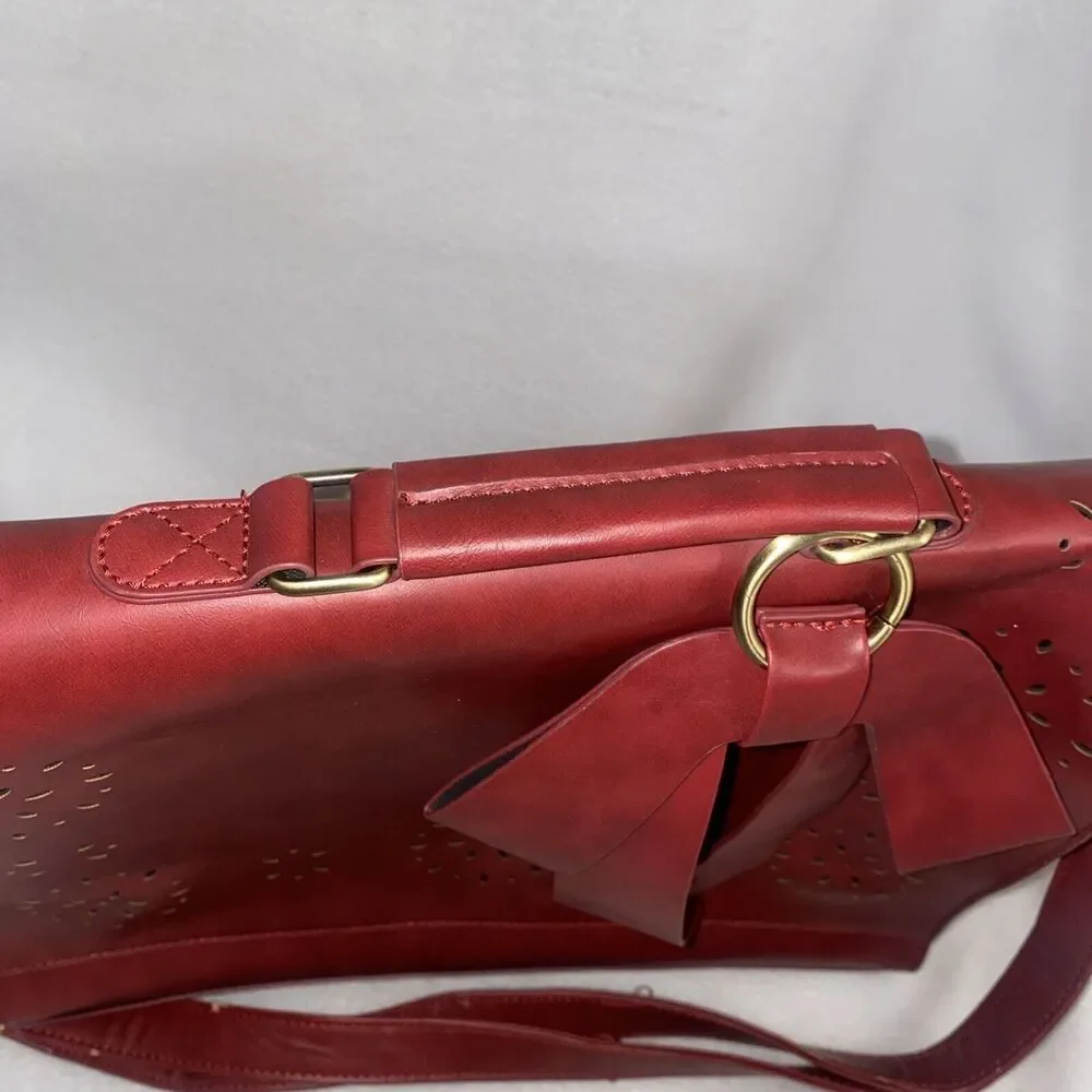 Ecosusi Vegan Leather red purse Briefcase Padded Laptop Messenger Office bow